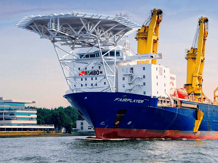 How Jumbo Maritime improved collaboration and reduced travel costs across the global organization