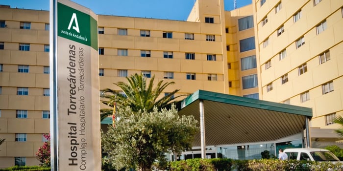 La Asociación Española de Cirujanos (AEC) desde el Hospital Universitario Torrecárdenas de Almería organiza cursos interactivos para residentes. Y mas.