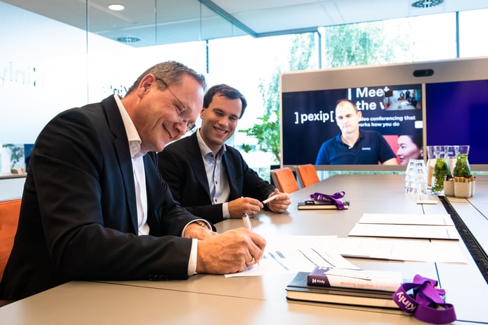 Pexip and Kinly sign global partnership agreement to expand in the visual collaboration market