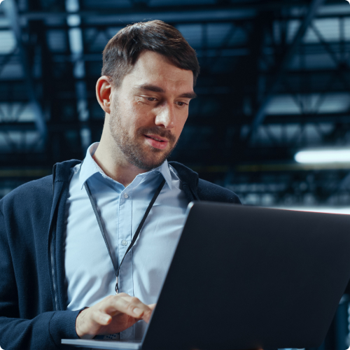 Successful-data-center-IT-specialis