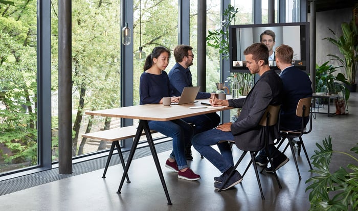 What is a Virtual Meeting Room and what are the benefits?