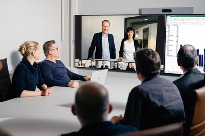 video-system-with-content-sharing