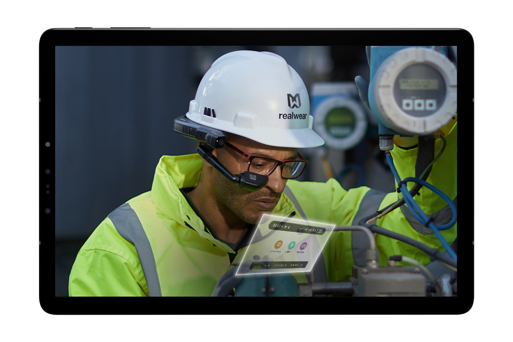 Connected worker with wearables camera